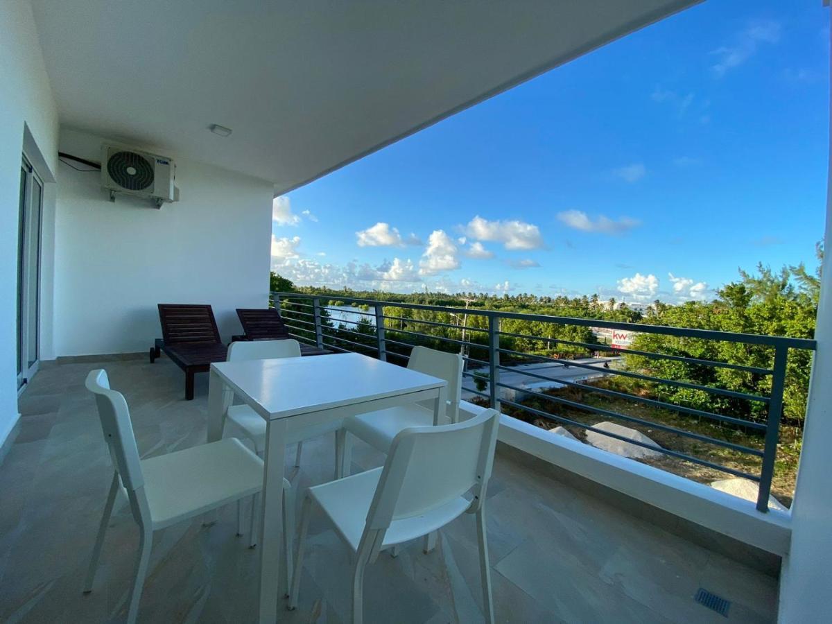 One Suite Punta Cana Holidays Appartments Esterno foto