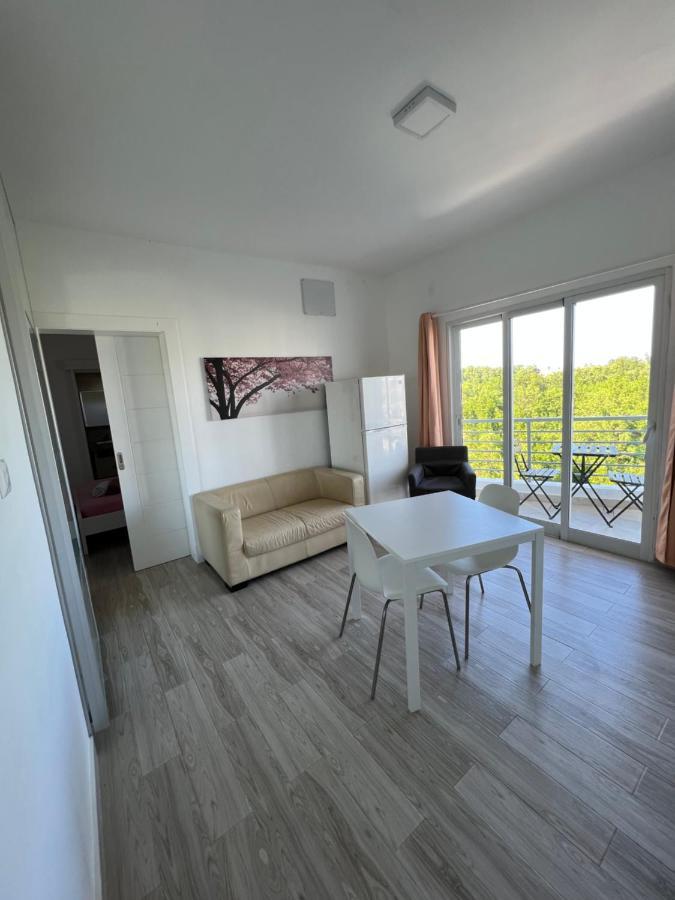 One Suite Punta Cana Holidays Appartments Esterno foto