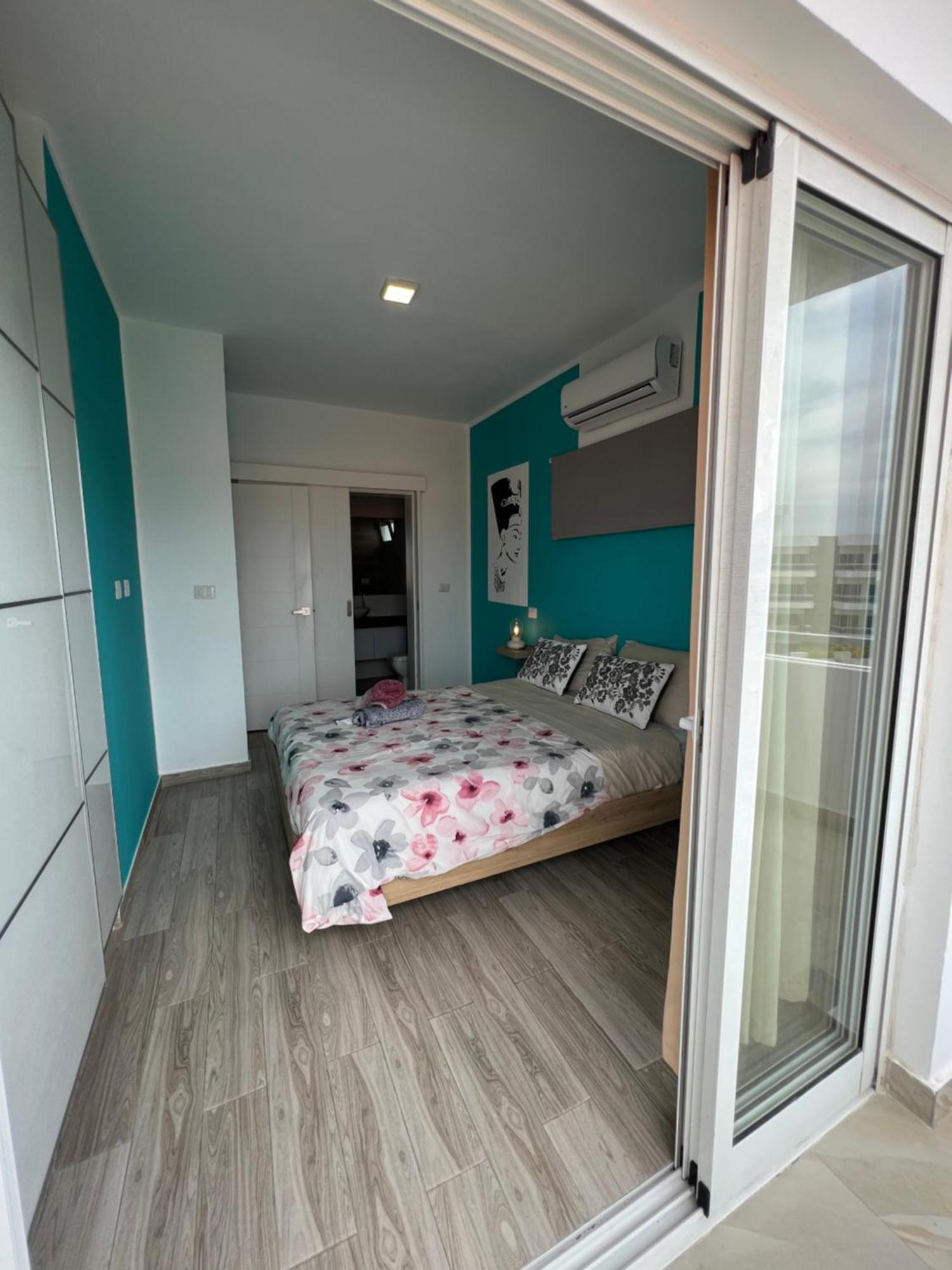 One Suite Punta Cana Holidays Appartments Esterno foto